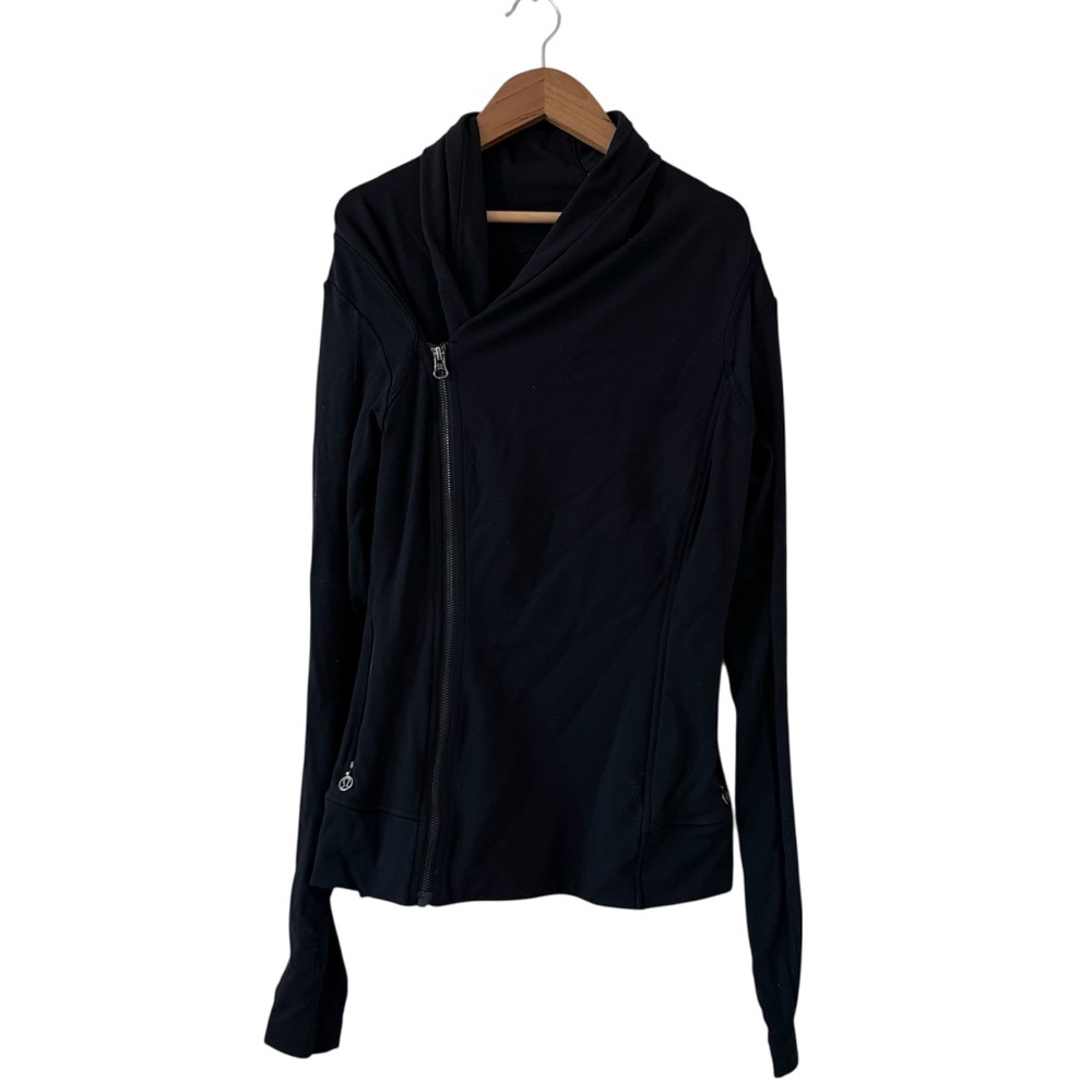Lululemon Bhakti black jacket